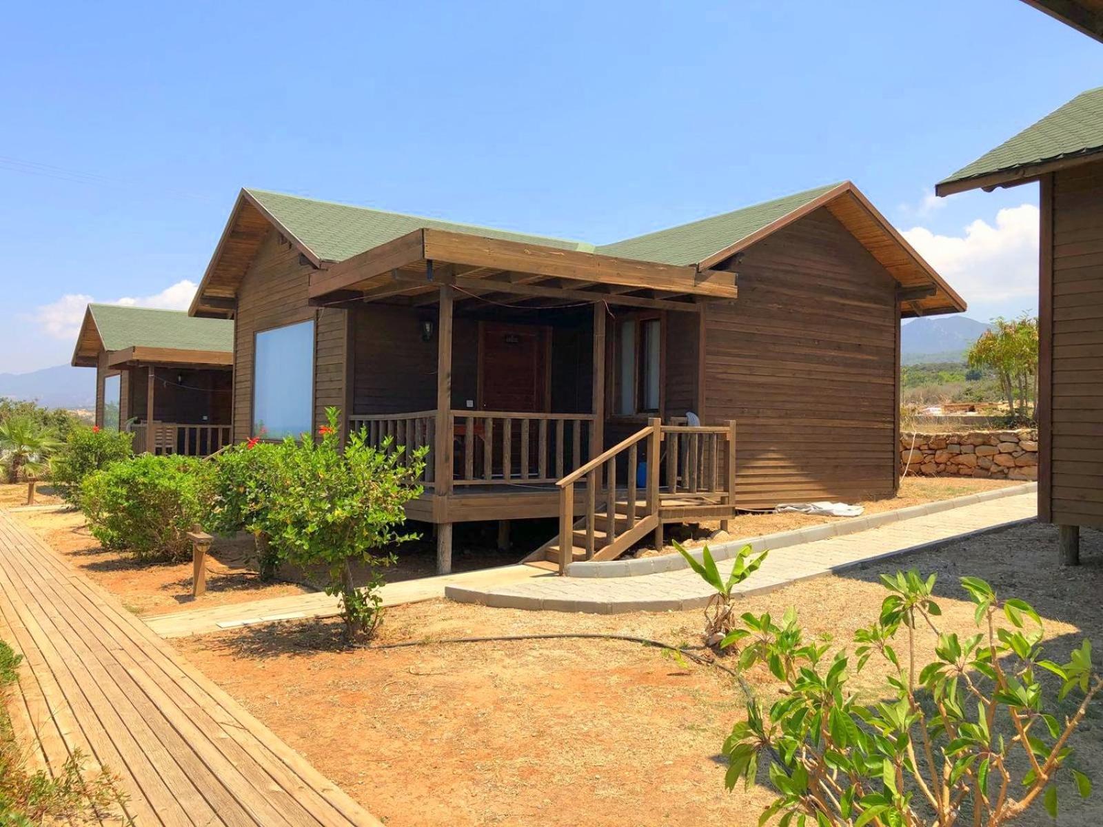 Zambak Holiday Village & Restaurant Superb Seafront Location ! Agios Georgios  المظهر الخارجي الصورة